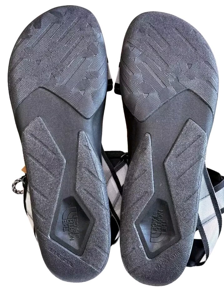 The North Face Skeena Sport Men\'s Black/Grey Sandals Size 11 The North Face Men main image 3