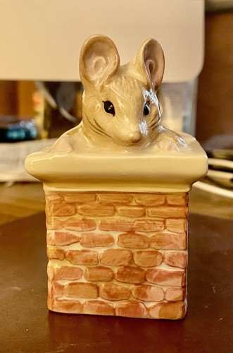Beatrix Potter “Tom Thumb” Figurine 1987 Beswick England