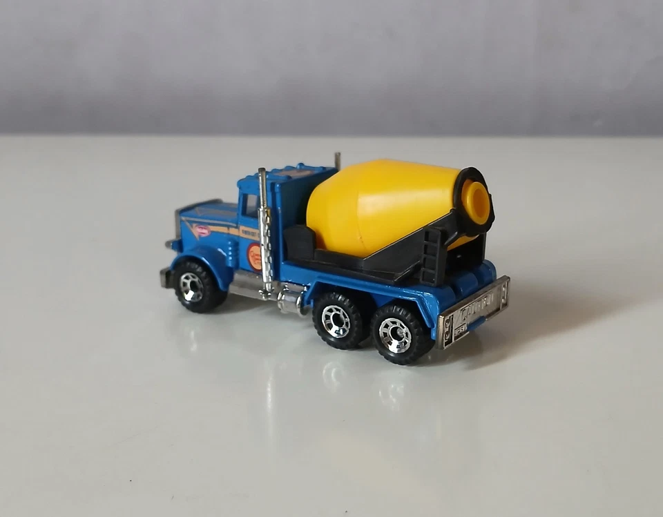 Matchbox Peterbilt Cement Mixer - Image 2 of 3
