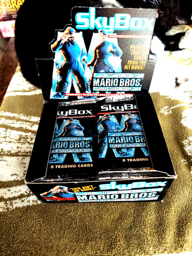 SUPER MARIO BROS TRADING CARDS 1 "8 CARD PACK" SKYBOX 1993 "READ"