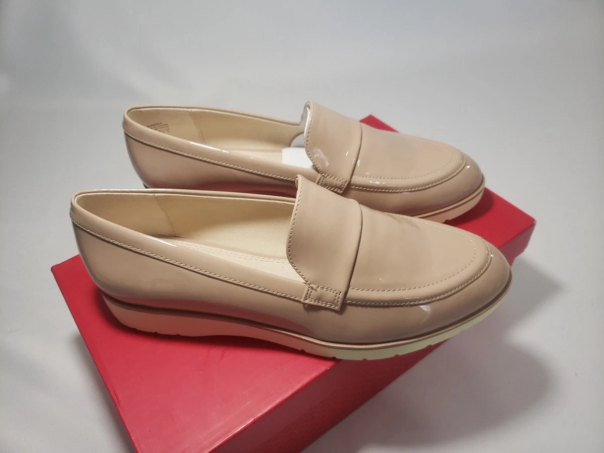 NEW IN BOX Kelly Katie Emmah Taupe Patent Leather Loafers Womens Size 7.5