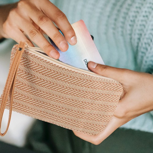 Woven Clutch Miss Woman Phone Wallet with Removable Wristlet Straw Purse - Picture 12 of 12
