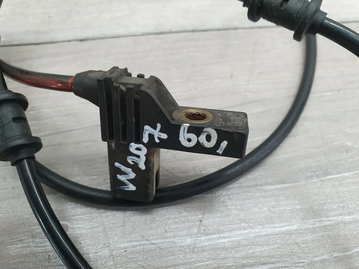 2009 MERCEDES W207 E350 CDI ABS SENSOR A2205453128 A0395452828 | eBay
