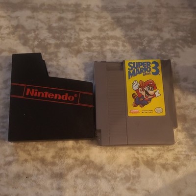 Super Mario Bros. 3 (Nintendo NES, 1990) Authentic, Tested/Works w/ Sleeve