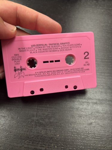 Led Zeppelin Physical Graffiti With Hard Slipcover Pink Cassette - Picture 7 of 7