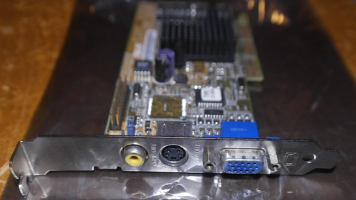 Video Grafikkarte ASUS V7100 64 MB AGP Nvidia GeForce 2 MX400 VGA RCA S-Video - Bild 4 von 5