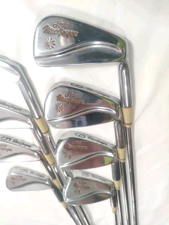 EXCELLENT LADY MACGREGOR IRON SET 3-10 LADY MACGREGOR SHAFTS AND GRIPS - Image 3 of 4