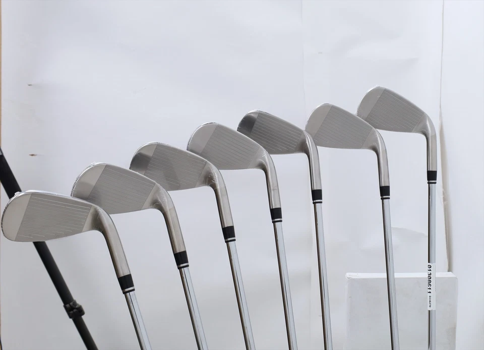 Mint Wilson Dynapwr 2025 Iron Set 5-Pw, Gw Regular Kbs Max 1308611 Left Hand Lh - Image 2 of 4