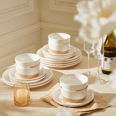 Elegant 18-Piece Hand-Painted Porcelain Dinnerware Set for 6, Brown