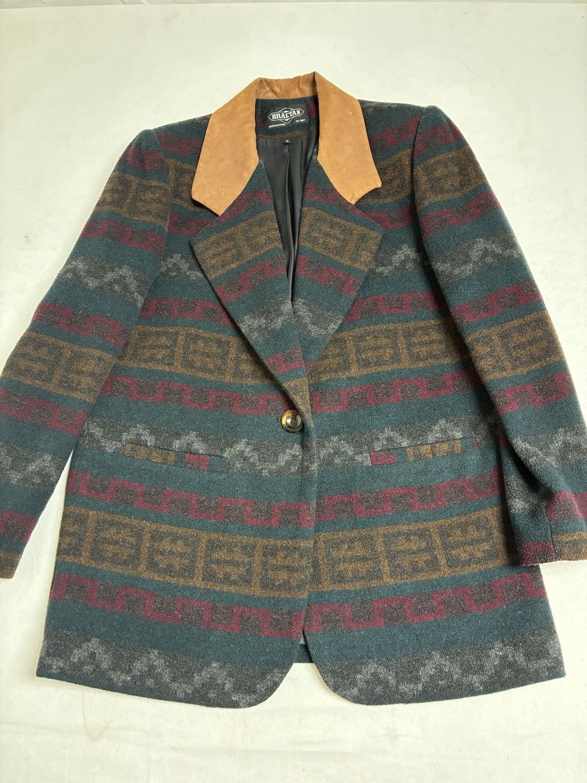 Braetan Southwest Aztec Blazer Jacket Woman’s Size 8 Western Yellowstone.