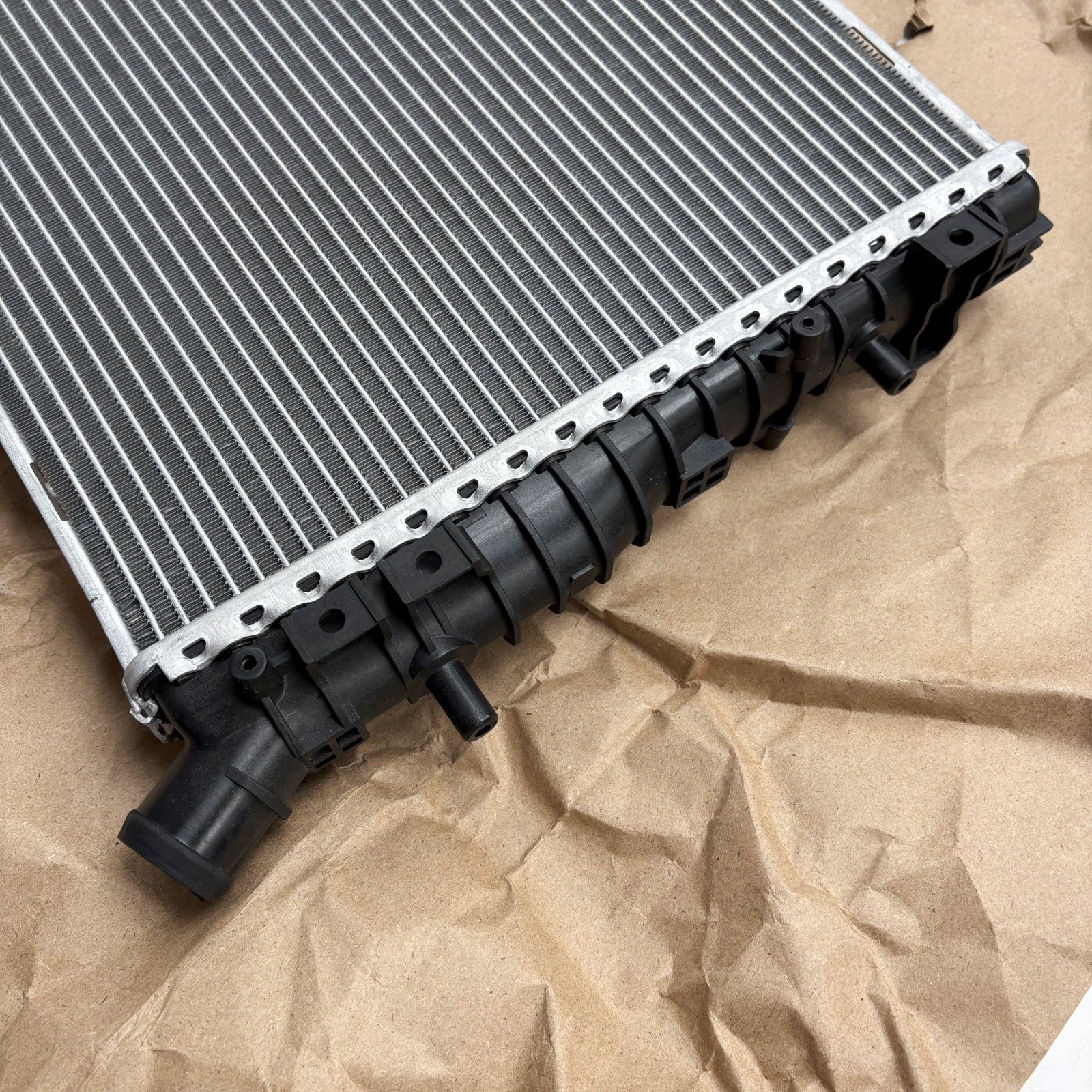 Audi R8 Spyder 2007-2015 Radiator P/N 420121252B