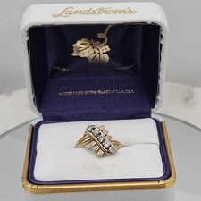 Landstrom's Black Hills Gold 10K Diamond Tri-Color Leaf Ring EU 51 USA 5 Diamond