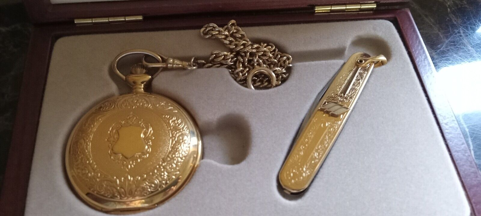 COLIBRI POCKET WATCH AND JACK KNIFE SET PERFECT FOR GIFT