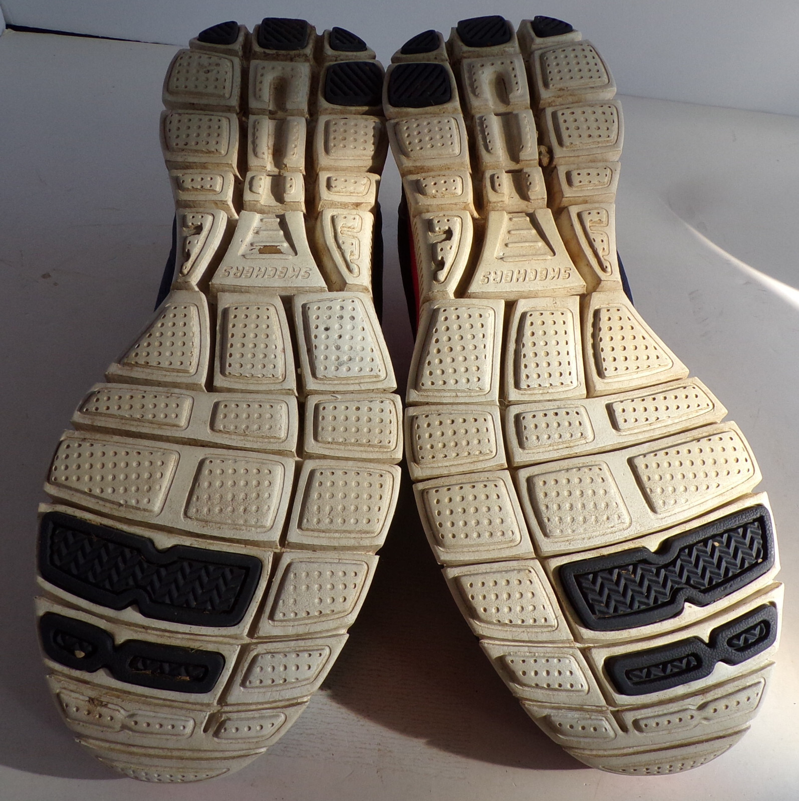 SAOLA Scarpe da corsa stringate Skechers Flex Sole Memory Foam blu navy taglia 8 5