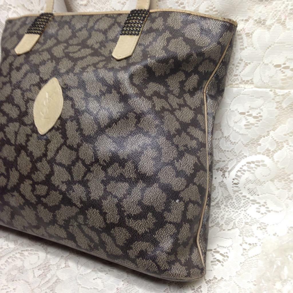 Yves Saint Laurent Borsa a mano grande in tela rivestita 16 pollici x 13 5 pollici x 3 5 pollici