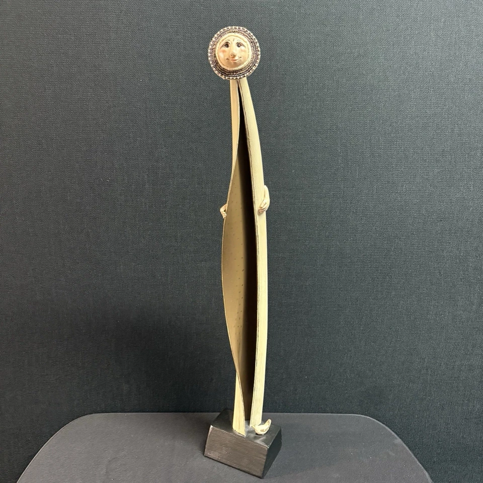 Escultura artesanal de palma Skeeter (T. Aschinger) 26′′ firmada arte popular mujer Foto 4 de 4