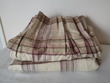 Large Pair of Thick fully lined curtains~(W) 262 cm x (D) 120.5cm