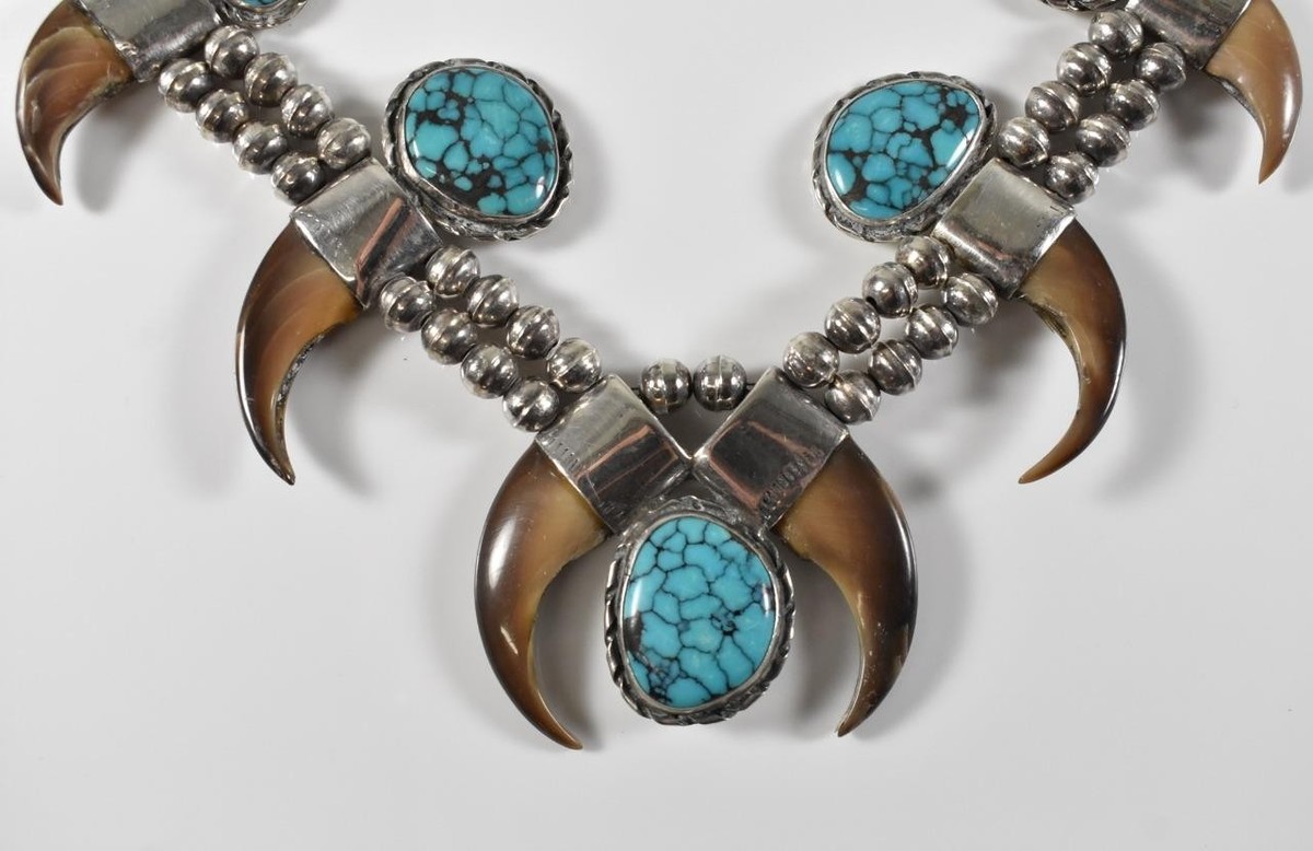 ネックレス・ペンダント Bear's two-claw necklace Path of Healing~Reversible Double Bear Claw Pendant - Angela