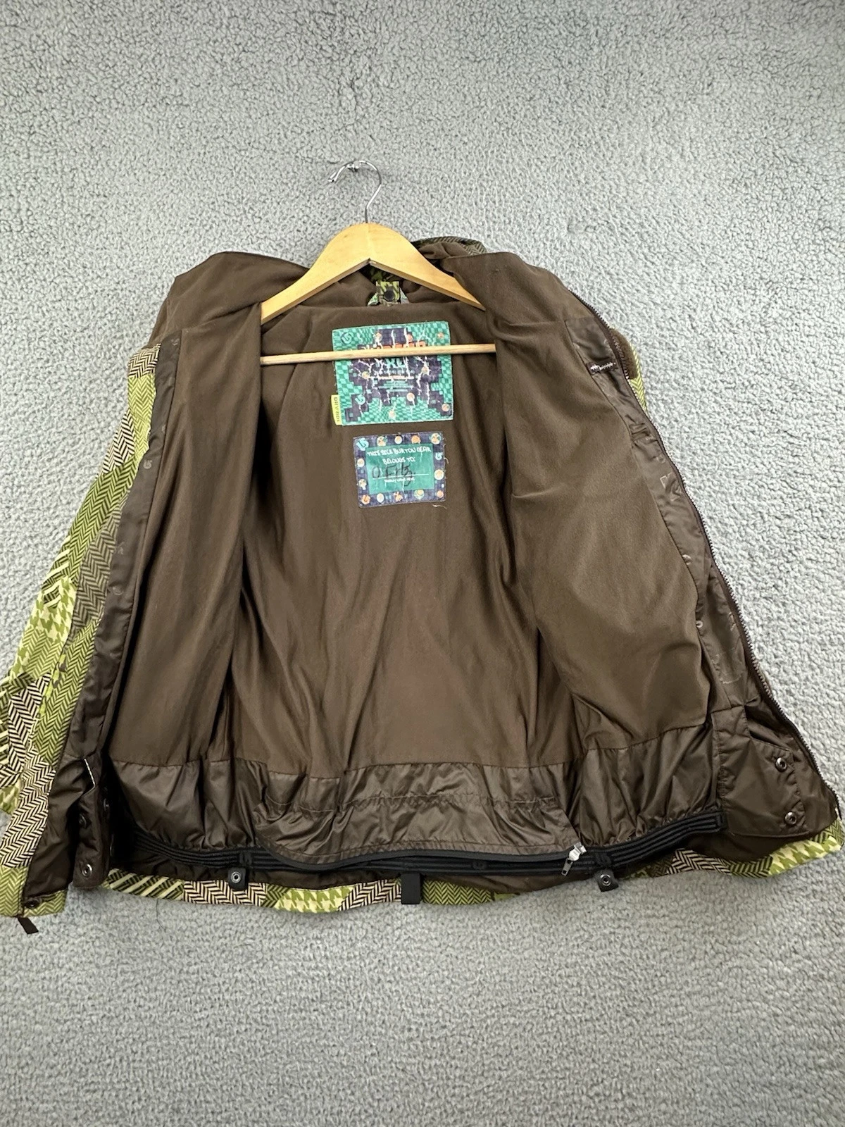 burton dryride hooded snowboard winter colorblock jacket
