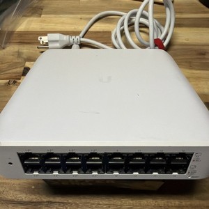 Ubiquiti UniFi Switch Lite 16 PoE 16-Port Gigabit Managed Switch USW-Lite-16-PoE