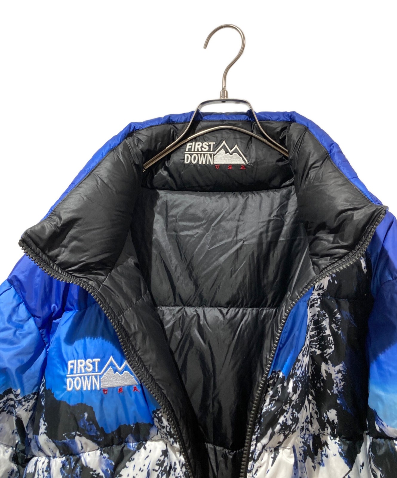 FIRST DOWN Printed reversible down jacket Size: L… - image 4