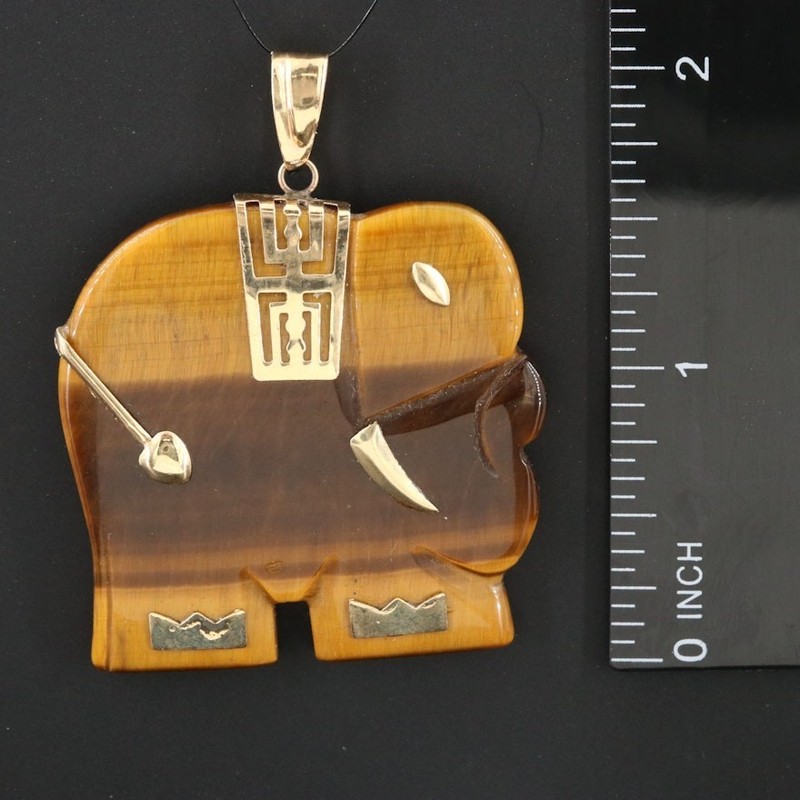 16.19g, Vintage 14K Gold Tiger Eye Carved Elephant Pendant  