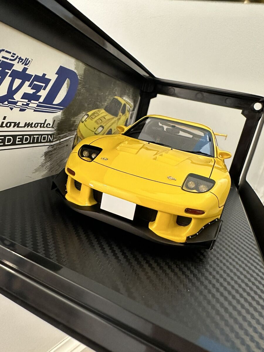 IG2868 ignition model 1:18 Mazda INITIAL D Mazda RX-7 FD3S IG2868 ignition model 1:18 Mazda INITIAL D Mazda RX-7 FD3S