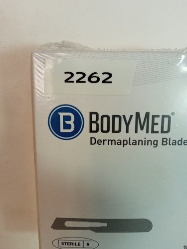 BodyMed Dermaplaning Blades #14 in Carbon Steel, 100 PCS - Sterile BDMSBS14 - Picture 7 of 7