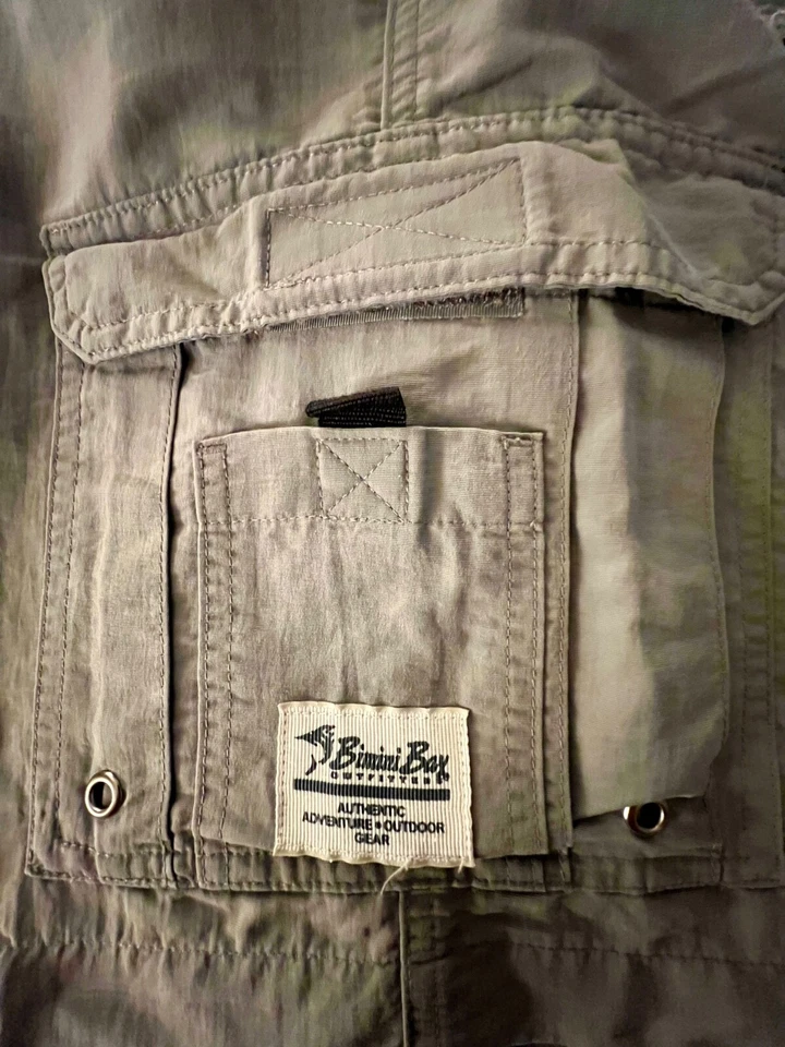 Bimini Bay Outfitters Ldt. Pantalones cortos cargo informales al aire libre de nailon gris talla 42 para hombre Foto 4 de 4