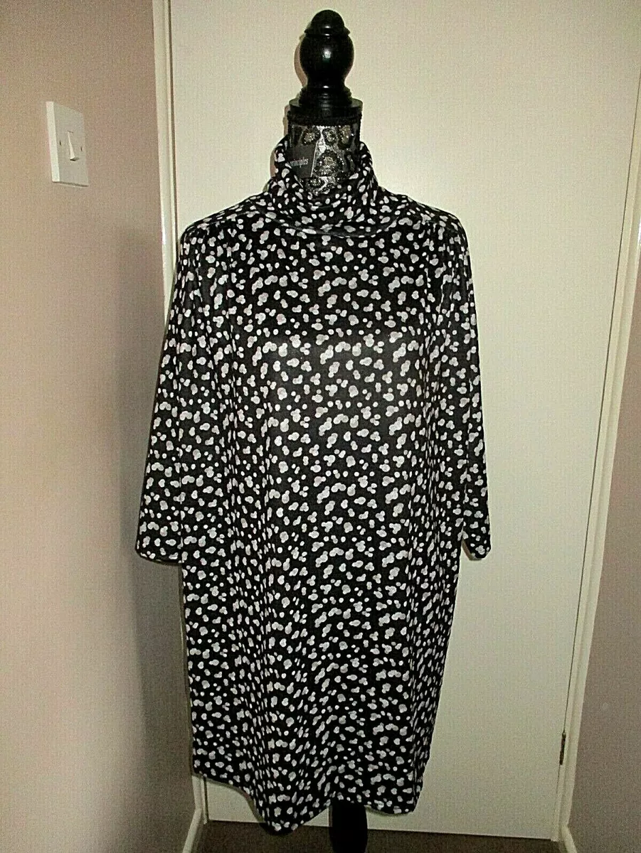 Principles black hotsell and white dress