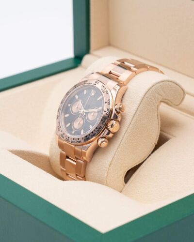 Rolex Cosmograph Daytona 40mm 116505 Rose Gold Black Dial 2015 - Picture 6 of 8