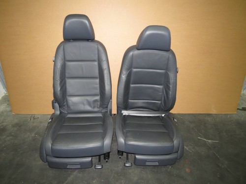 VW Touran GP2 Highline Sitzausstattung / Ledersitze / Leder M1079