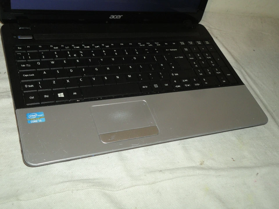 Acer Aspire E1-571 15.6" Core i5-3230m High Spec Laptop 750Gb 4Gb Win10 Warranty - Image 3 of 4