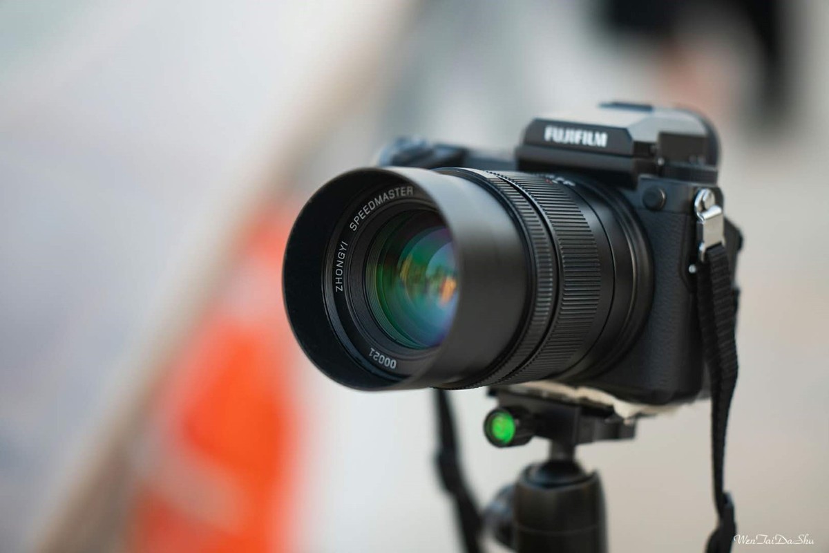 Zhongyi Mitakon Speedmaster 65mm F1.4 Manual Focus Lens For