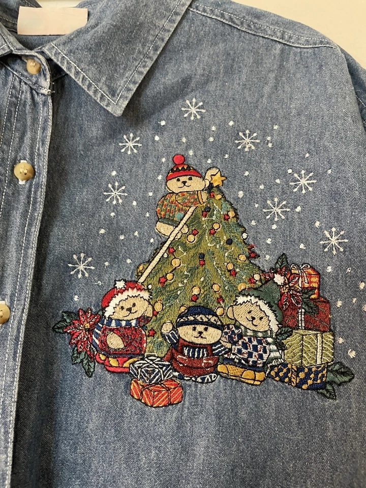 Camisa larga con botones Faded Glory bordada de Navidad para mujer talla 22 Foto 4 de 4