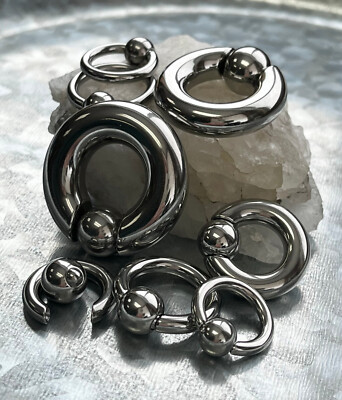#ad PAIR Spring Loaded Captive Bead Rings 316L Surgical Steel Easy Pop Out 8g 00g $21.95