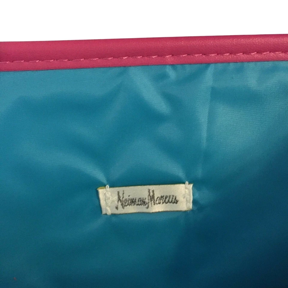 Bolso de Mano Neiman Marcus Turquesa Blanco Tejido Grande Abierto Borde Rosa Nuevo sin Etiquetas Foto 2 de 4