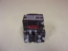 Cutler Hammer C30CG2 Lighting Contactor Series A1