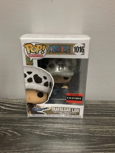 Funko Pop! Animation: One Piece - Trafalgar Law #1016 AAA Exclusive