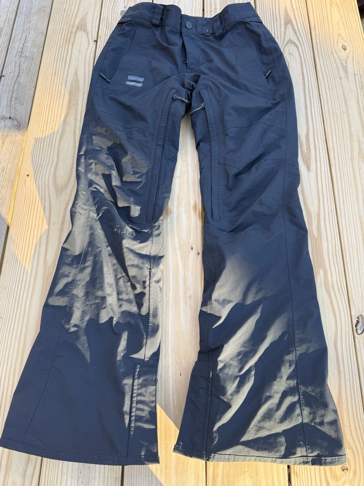 Volcom Gore-Tex Snowboard Pants Women Size Small Used Once