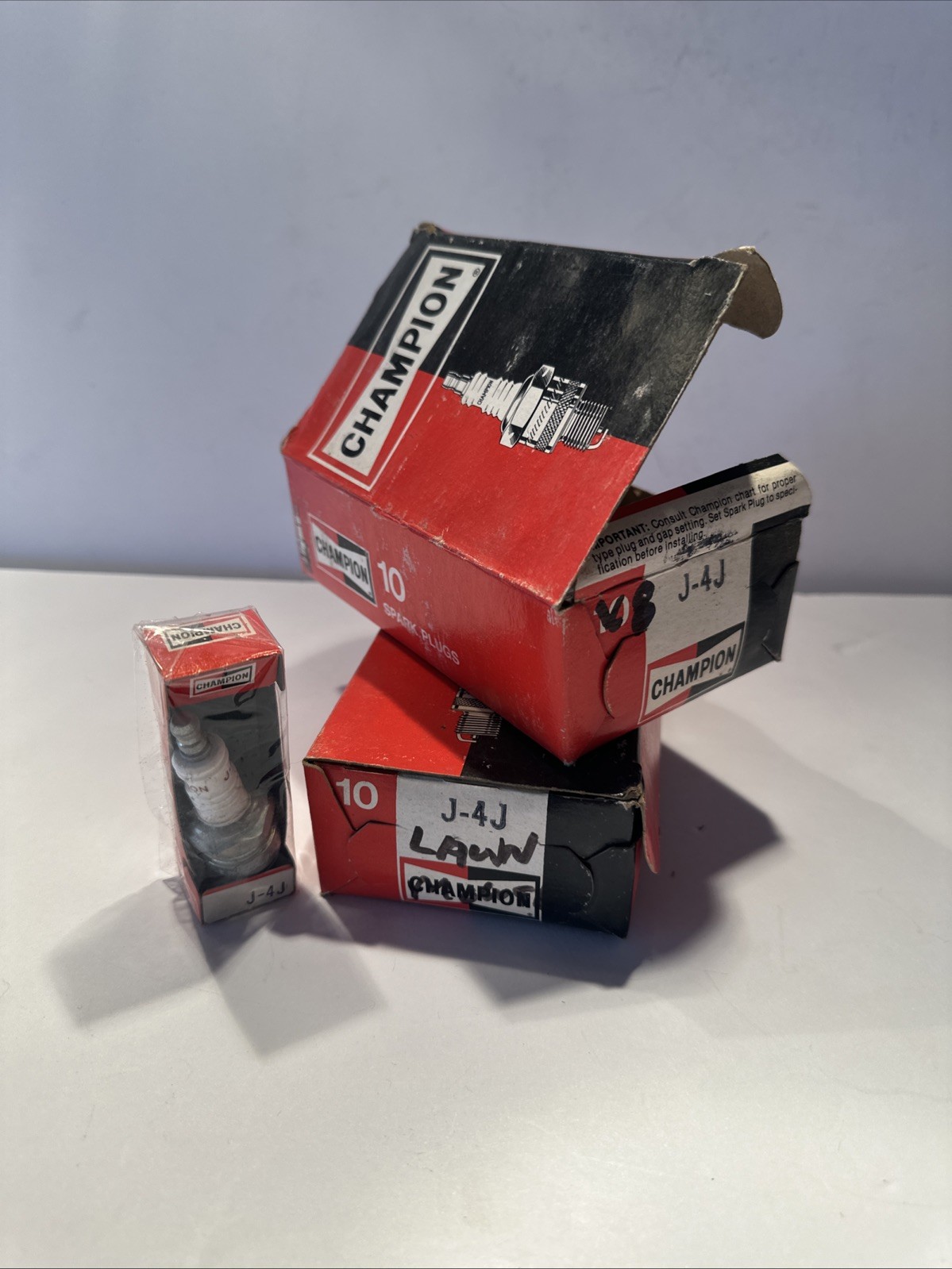Champion J-4J Spark Plugs 18. NOS. lawn Mower.