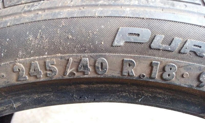 2015 Audi Q5 Tire 245 40 R 18 Continental - Image 3 of 4