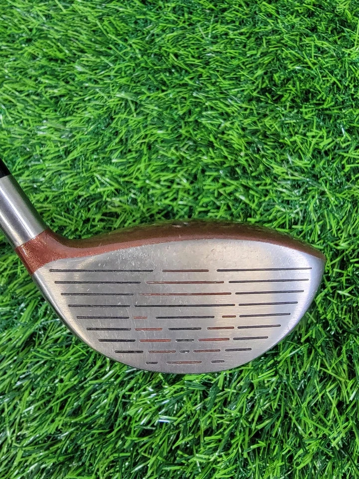 Vintage TaylorMade Ti Bubble 2 LH Driver 9.5 Stiff S-90 Graphite With Headcover - Image 2 of 4