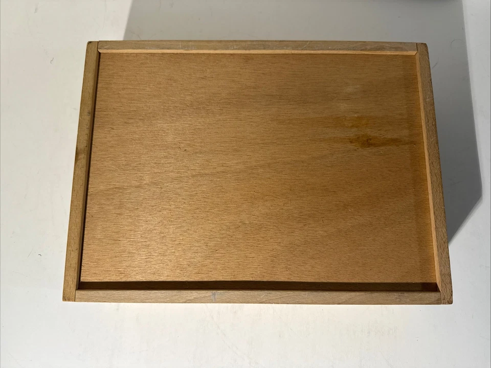 Vintage Heros Burg Baukasten Castle 40 Wooden Blocks Set Made in West Germany - Image 2 of 4