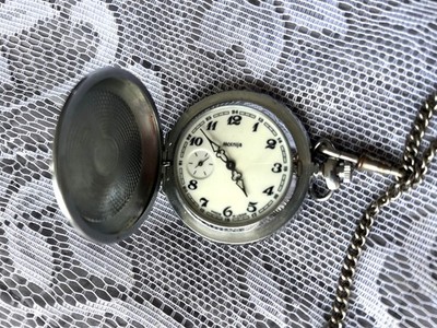 Vintage Molnija Taschenuhr USSR mechanisch 18 Jewels mit Kette läuft 3602
