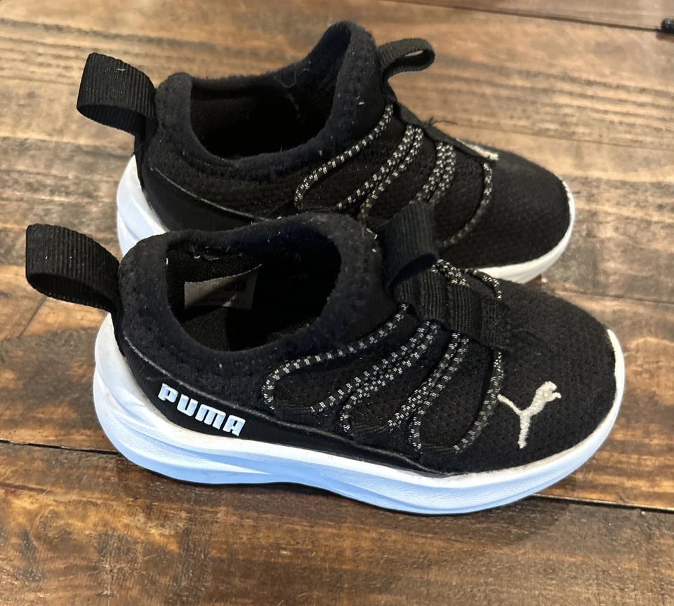 Zapatillas deportivas Puma Softride negras para niños pequeños talla 5 Foto 3 de 4