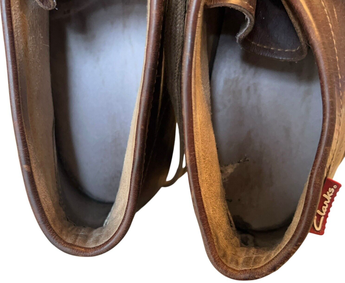 Clarks Wallabees Brown Oiled Leather Chukka Desert Boot  display picture 2