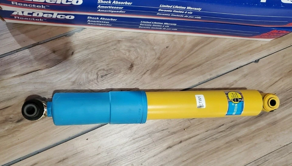 PAR (2) AMORTIGUADORES DELANTEROS NOS OEM K2500 K3500 CAMIÓN CHEVROLET GMC Foto 4 de 4