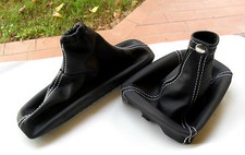 Alfa Romeo Giulietta Schaltsack und Bremse Echtes Leder Schwarz Weißen Nähten