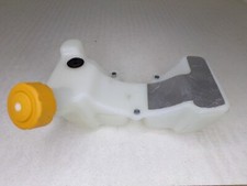 Réservoir de débroussailleuse Titan TT5MTP26